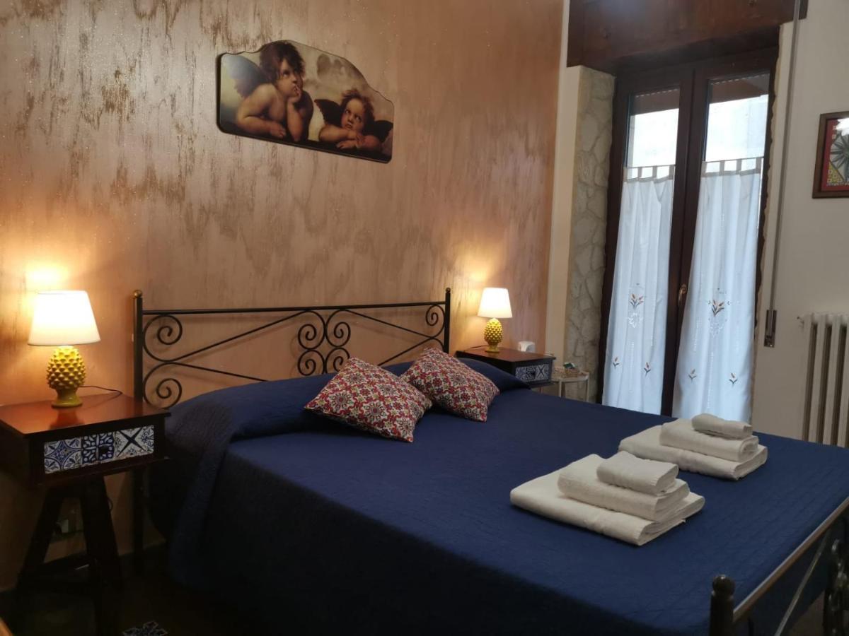 Del Centro Bed and Breakfast Enna Exteriör bild